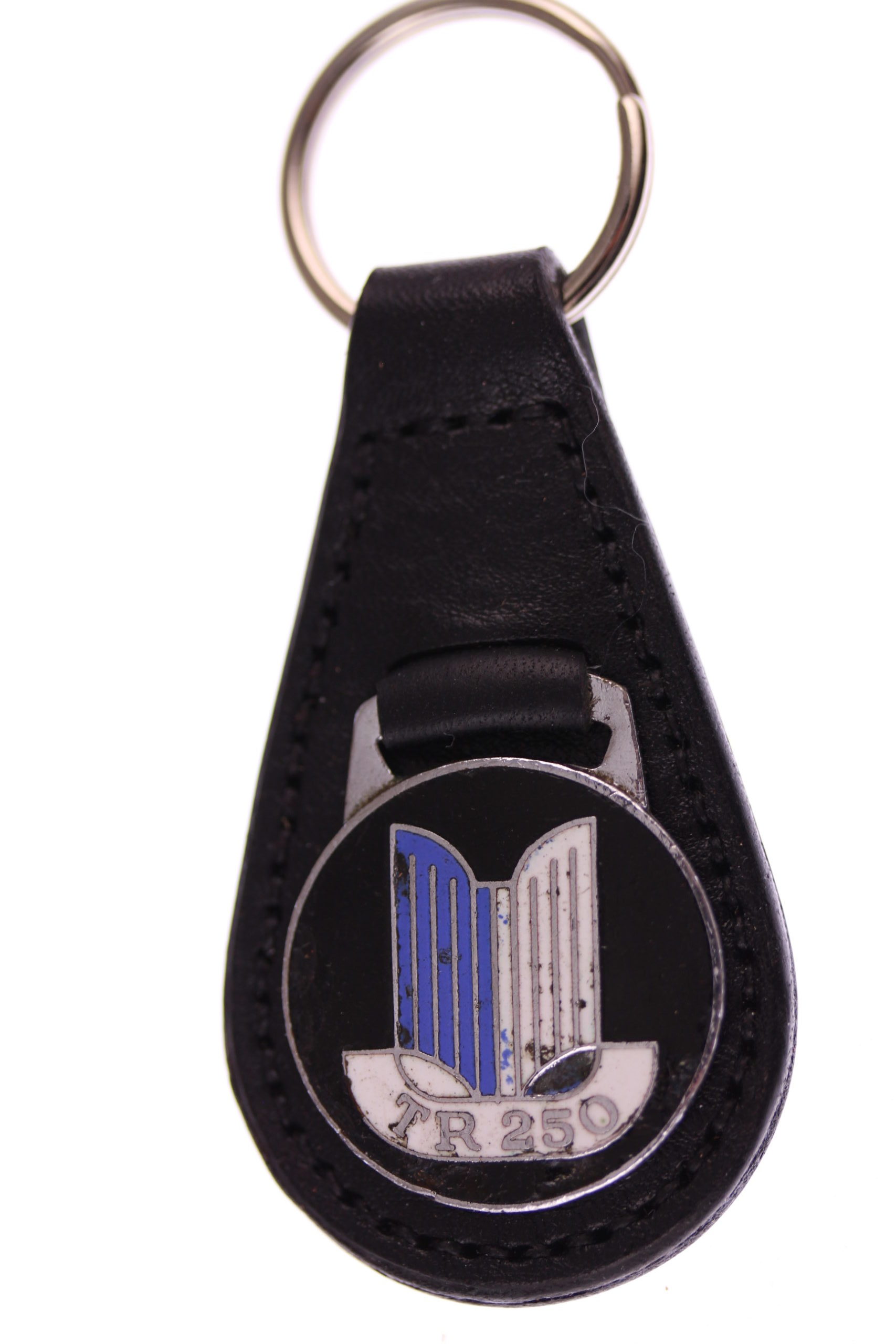 Genuine Leather Keyfob Key Ring With An Enamel Emblem Triumph World Chrome Globe 